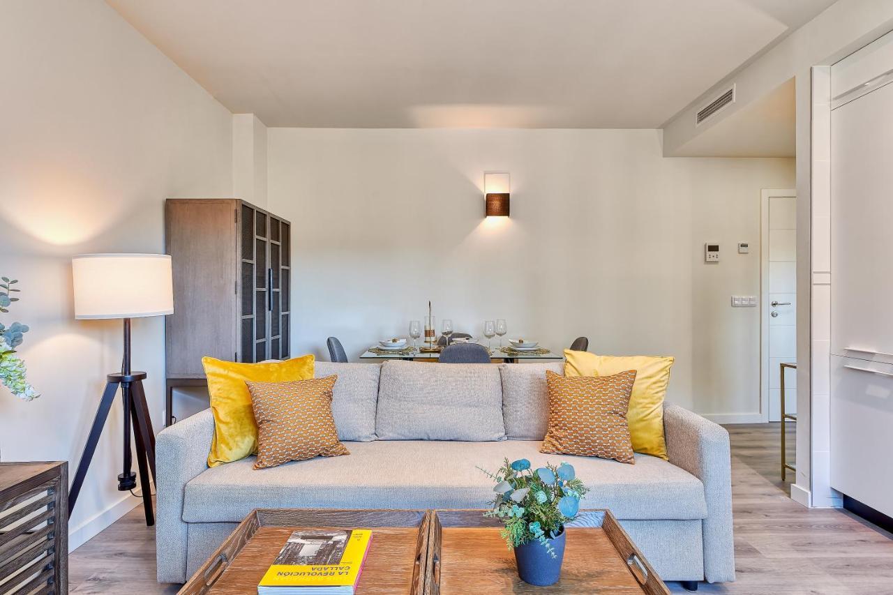 Ab Vialia Estacion Suitemalaga - Parking מראה חיצוני תמונה